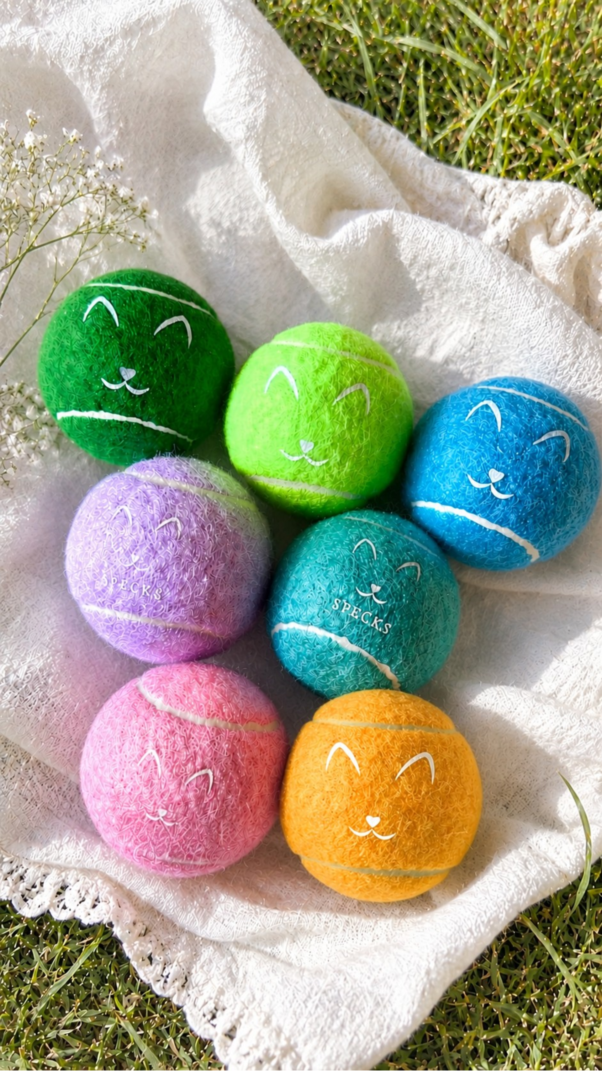 Specks Dog Tennis Ball