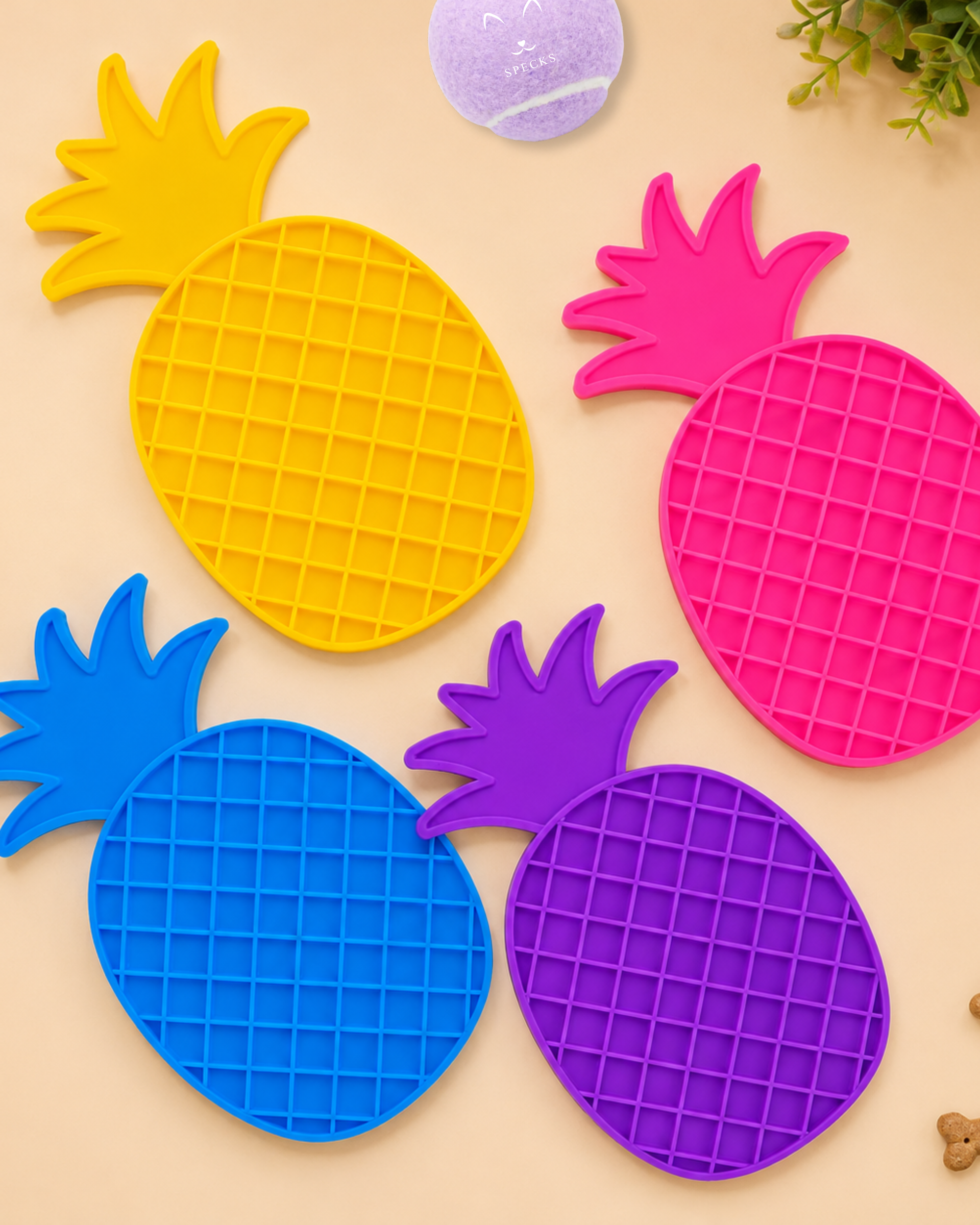 Pineapple Breeze Pet Lick Mat