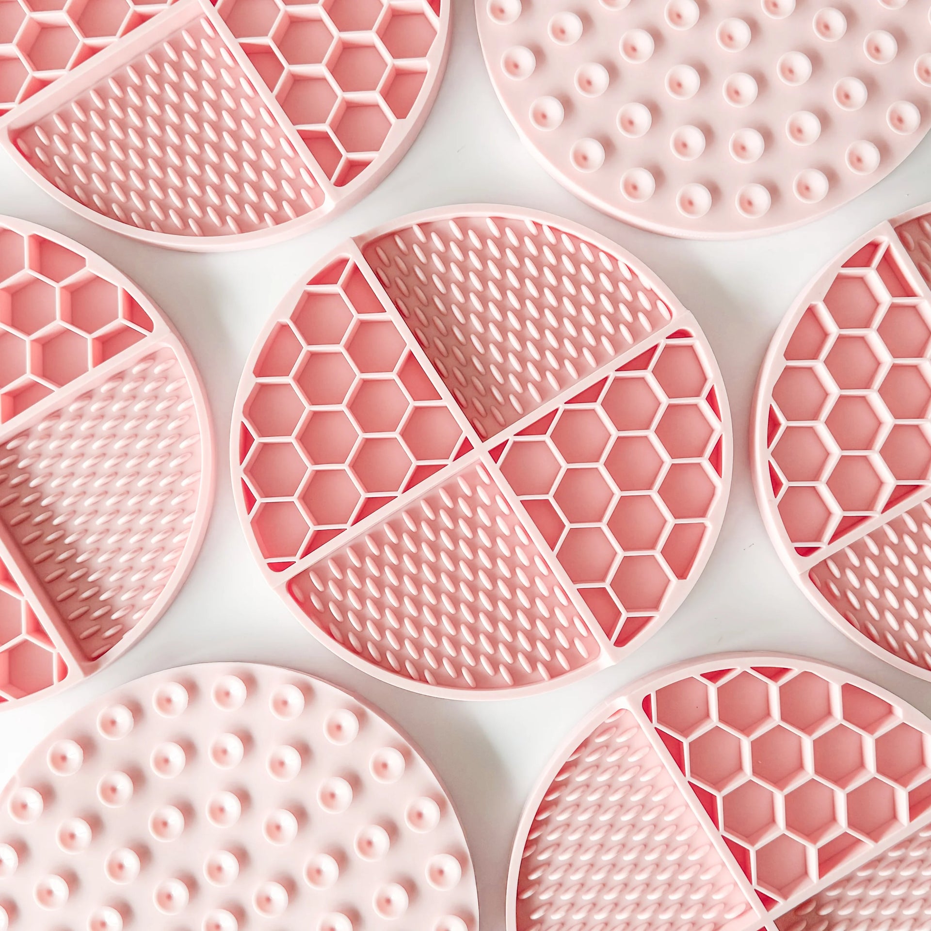 Honeycomb Hybrid Pet Lick Mat